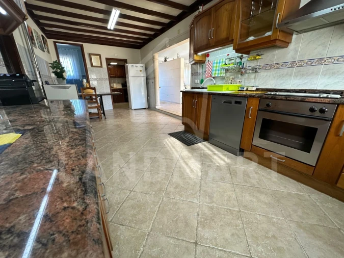 Moradia T2 para Venda em Benedita Foto 11