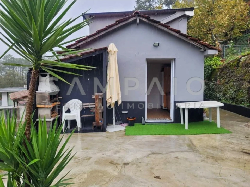 Moradia T3 para Venda em Ventosa e Cova Foto 9