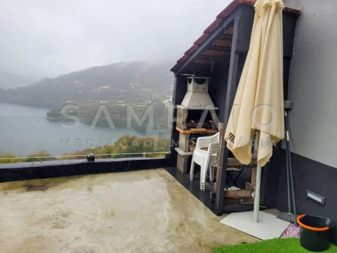 Moradia T3 para Venda em Ventosa e Cova Foto 8