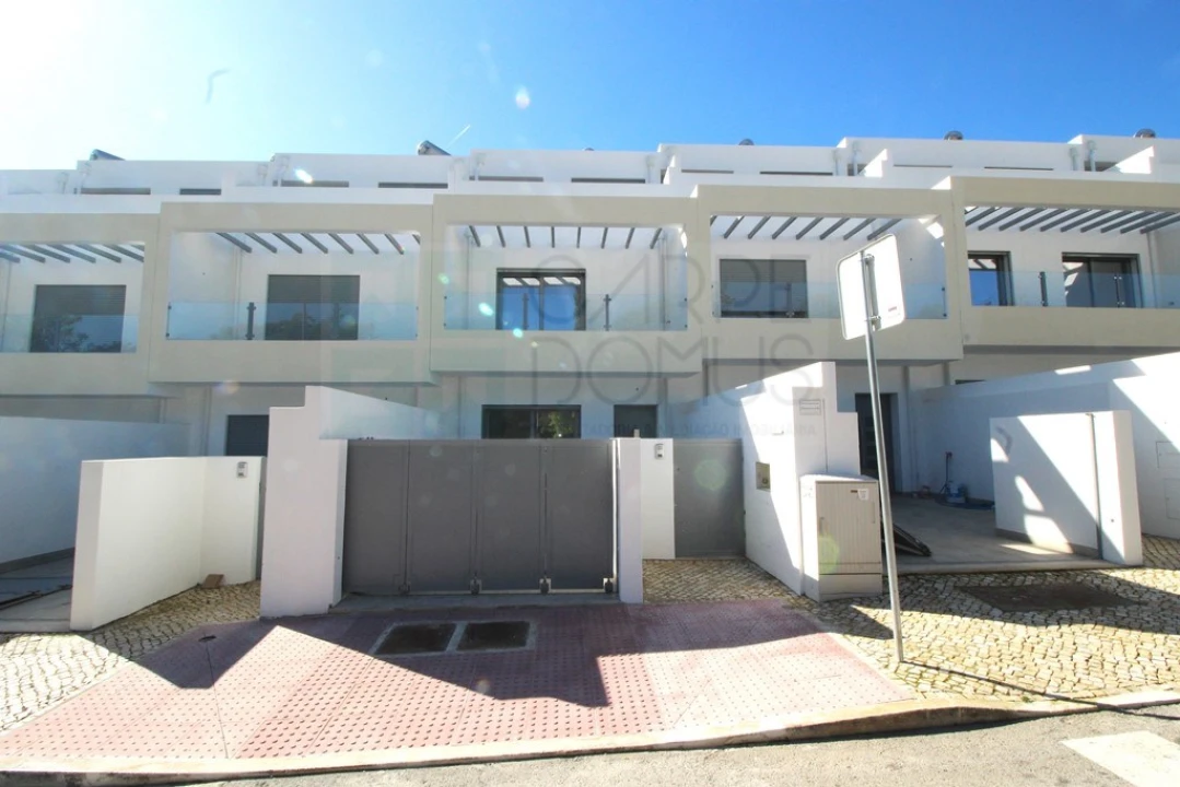 Moradia T3 para Venda em Tavira (Santa Maria e Santiago) Foto 3