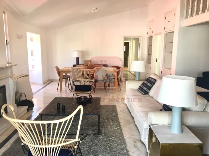 Apartamento T3 para Arrendamento em Cascais e Estoril Foto 2