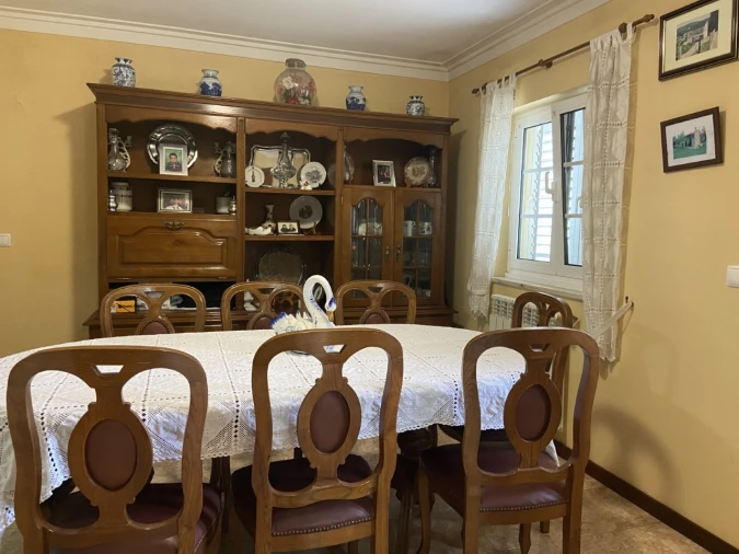 Moradia T3 para Venda em Gondarem Foto 10