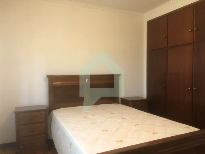 Moradia T3 para Venda em Airo Foto 24