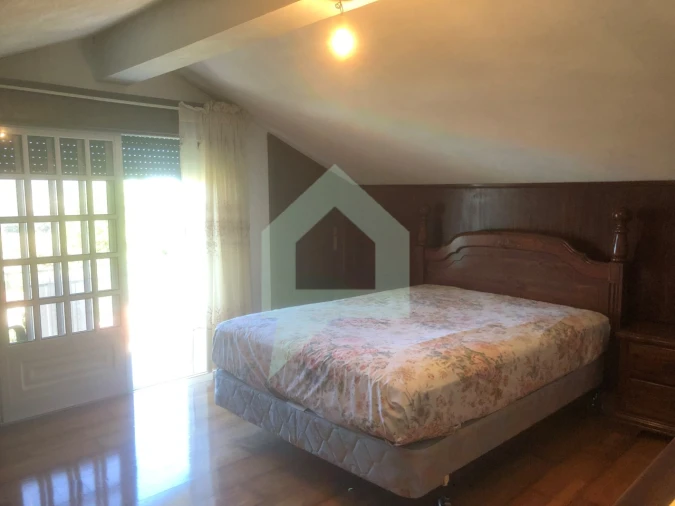 Moradia T3 para Venda em Airo Foto 26