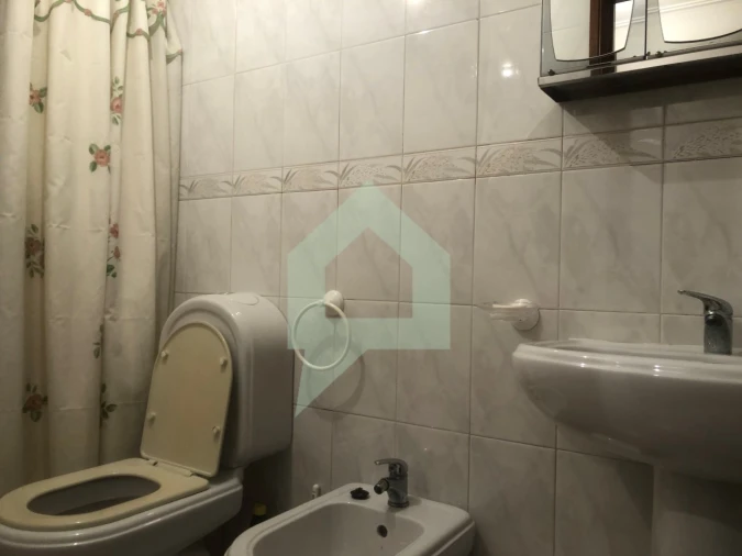 Moradia T3 para Venda em Airo Foto 36