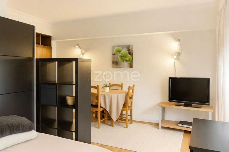 Apartamento T1 para Venda em Paranhos Foto 3