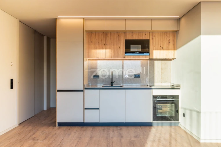 Apartamento T2 para Venda em Vilar de Andorinho Foto 3