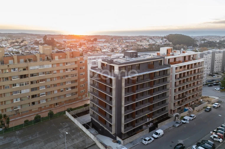 Apartamento T2 para Venda em Vilar de Andorinho Foto 19