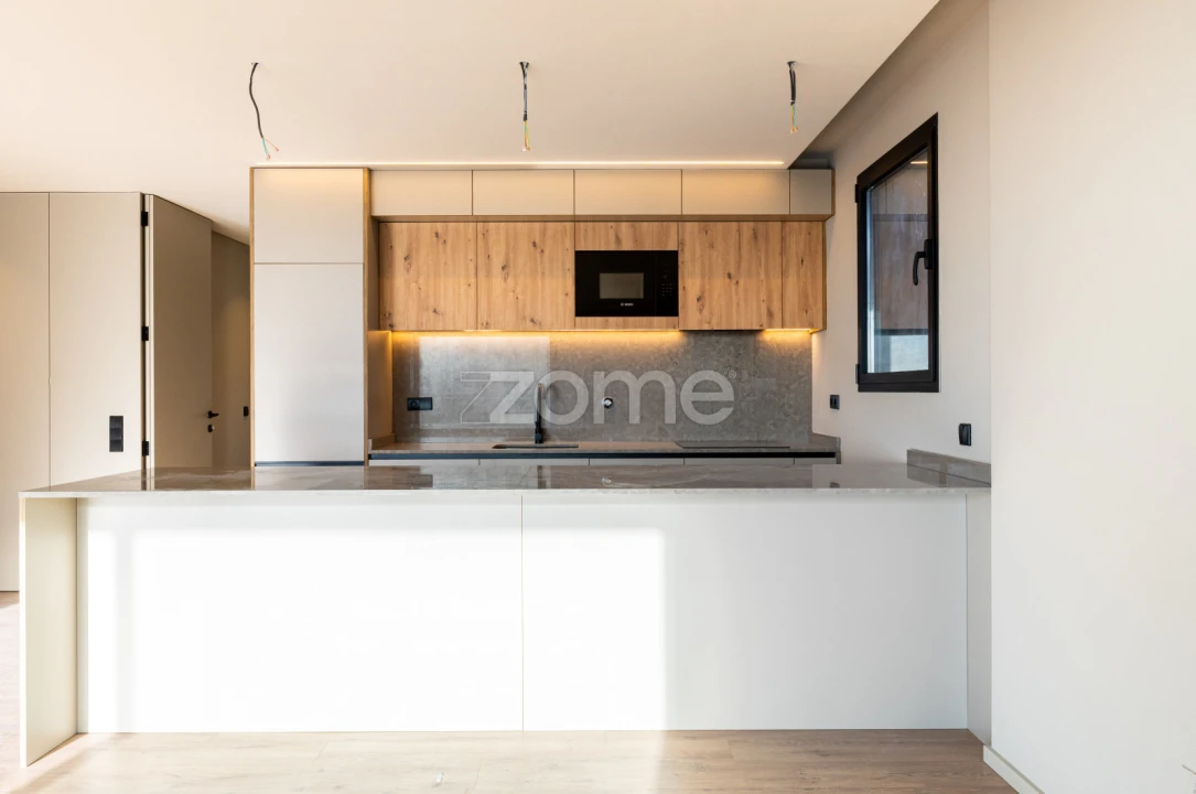 Apartamento T2 para Venda em Vilar de Andorinho Foto 5