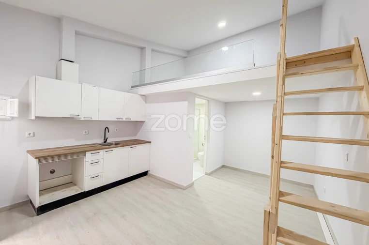 Moradia T1 para Venda em Cedofeita, Santo Ildefonso, Sé, Miragaia, São Nicolau e Vitória Foto 3