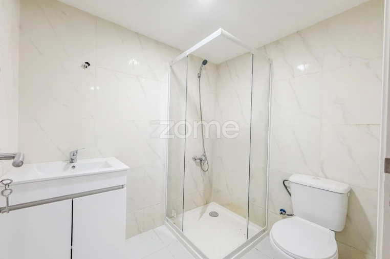 Moradia T1 para Venda em Cedofeita, Santo Ildefonso, Sé, Miragaia, São Nicolau e Vitória Foto 7