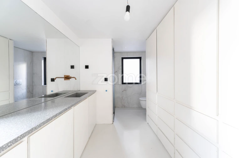 Prédio para Venda em Cedofeita, Santo Ildefonso, Sé, Miragaia, São Nicolau e Vitória Foto 25