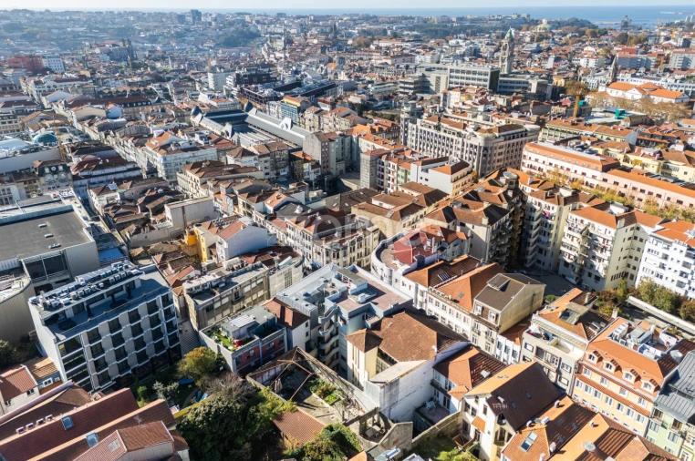 Prédio para Venda em Cedofeita, Santo Ildefonso, Sé, Miragaia, São Nicolau e Vitória Foto 47