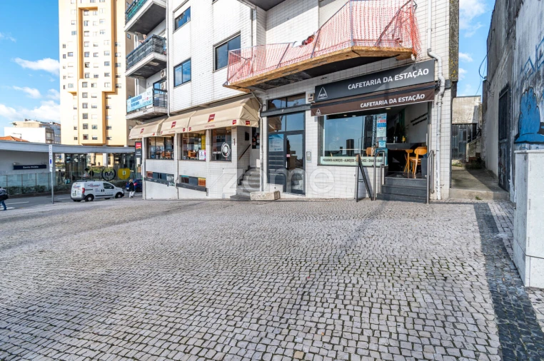 Negócio para Venda em Mafamude e Vilar do Paraíso Foto 6