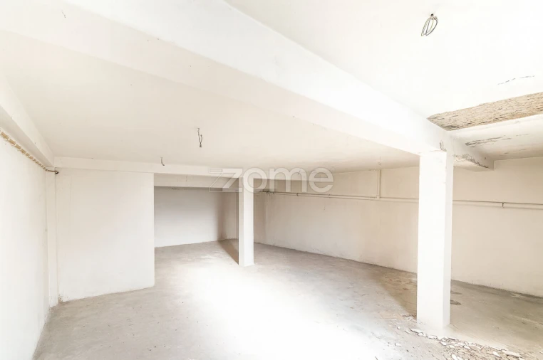 Negócio para Venda em Mafamude e Vilar do Paraíso Foto 11