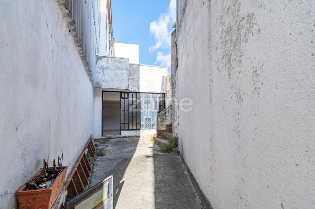 Negócio para Venda em Mafamude e Vilar do Paraíso Foto 3