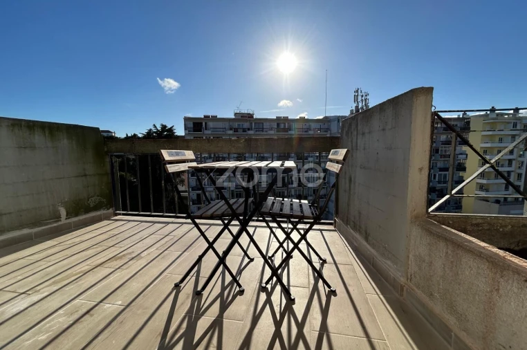 Apartamento T1 para Venda em Cascais e Estoril Foto 18