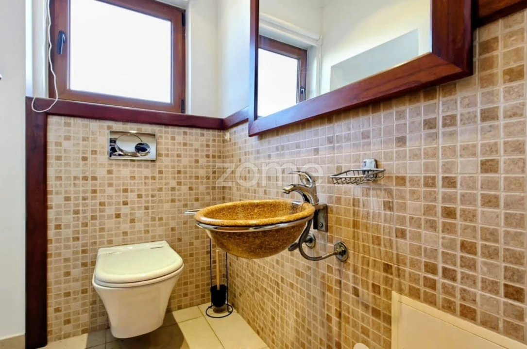 Moradia T3 para Arrendamento em Mexilhoeira Grande Foto 16