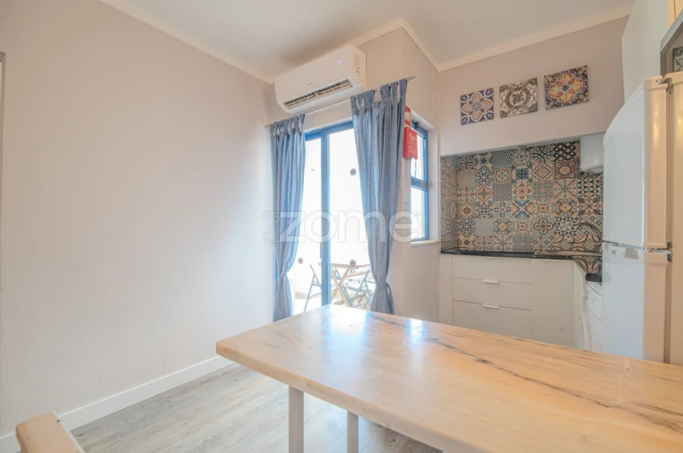 Apartamento T1 para Venda em Portimão Foto 11