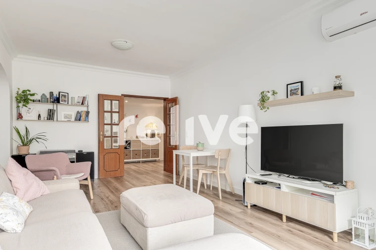 Apartamento T2 para Venda em Santa Maria e São Miguel, São Martinho, São Pedro Penaferrim Foto 15