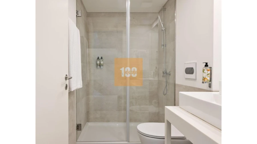 Apartamento T1 para Venda em Santa Marinha e São Pedro da Afurada Foto 17