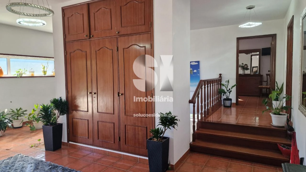 Moradia T3 para Venda em Fonte Arcada Foto 18