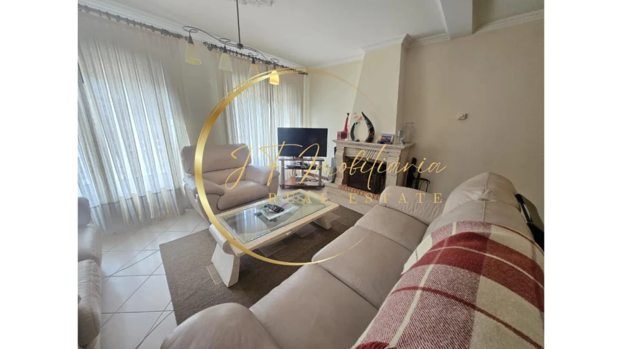 Moradia T4 para Venda em Gafanha da Encarnação Foto 3