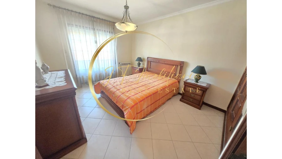 Moradia T4 para Venda em Gafanha da Encarnação Foto 23