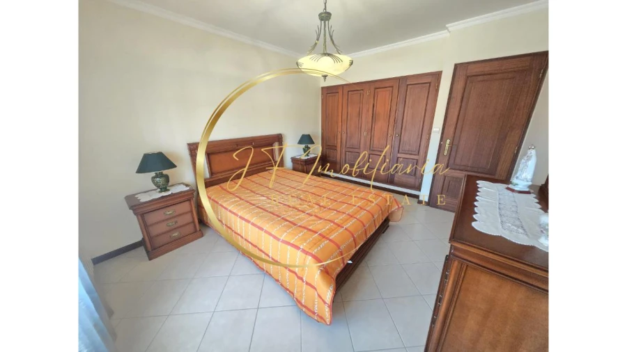 Moradia T4 para Venda em Gafanha da Encarnação Foto 24