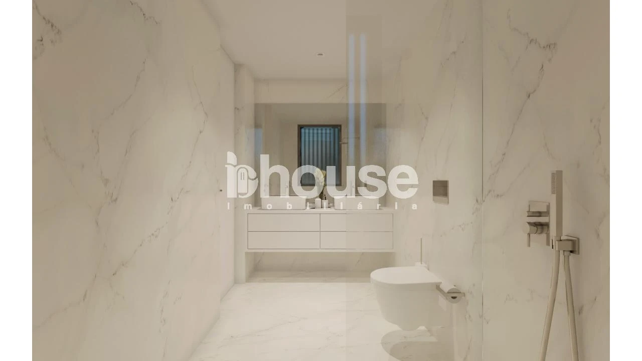 Moradia T3 para Venda em Aguas Santas Foto 12