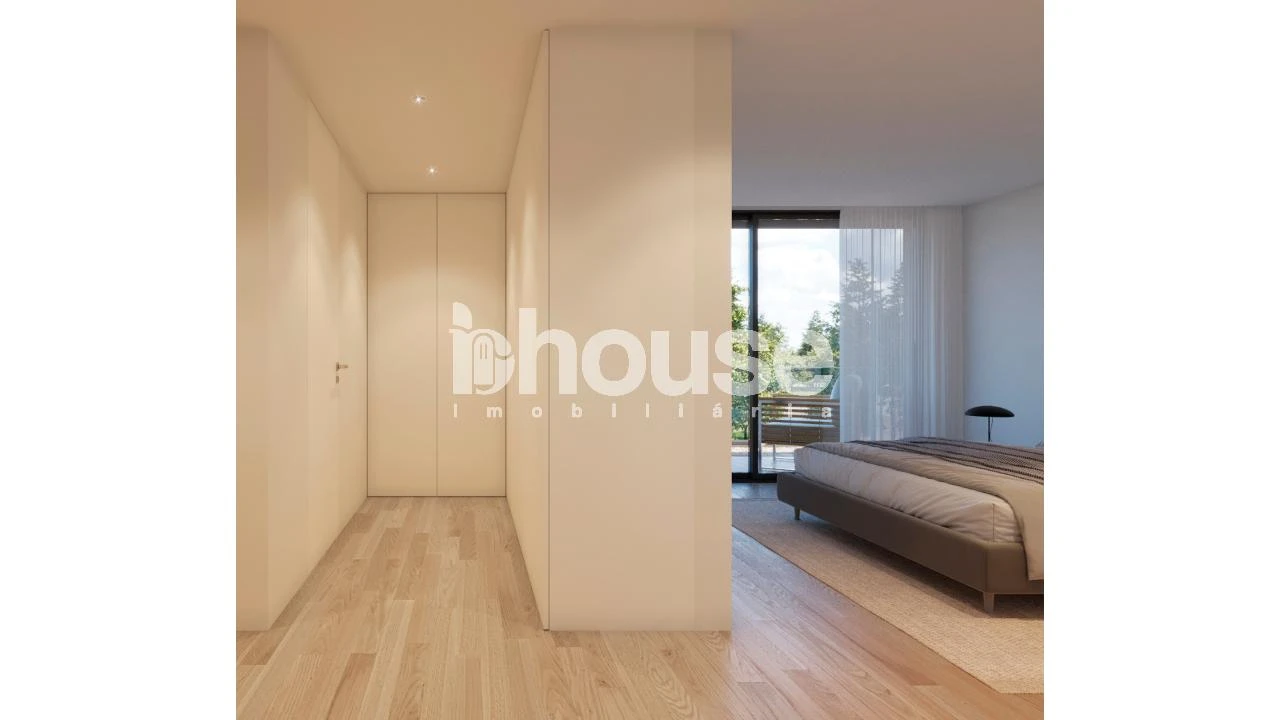 Moradia T3 para Venda em Aguas Santas Foto 23