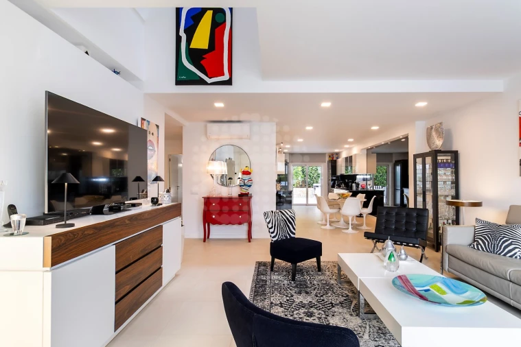 Moradia T4 para Venda em Albufeira e Olhos de Água Foto 3