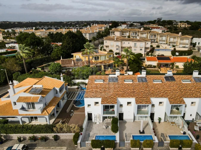 Moradia T4 para Venda em Albufeira e Olhos de Água Foto 39