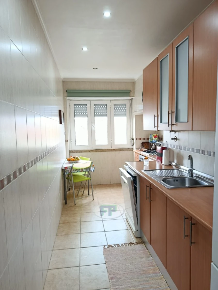 Apartamento T2 para Venda em Arroios Foto 20