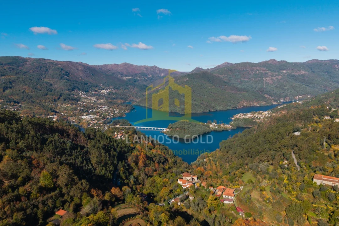 Terreno para Venda em Ventosa e Cova Foto 3