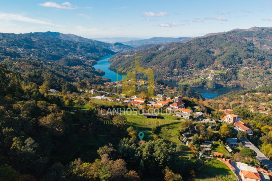 Terreno para Venda em Ventosa e Cova Foto 16