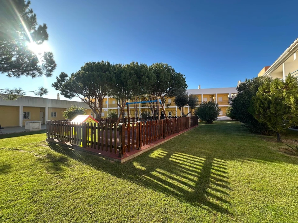 Apartamento T2 para Venda em Guia Foto 2