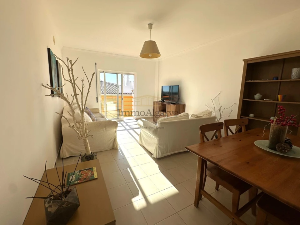 Apartamento T2 para Venda em Guia Foto 5