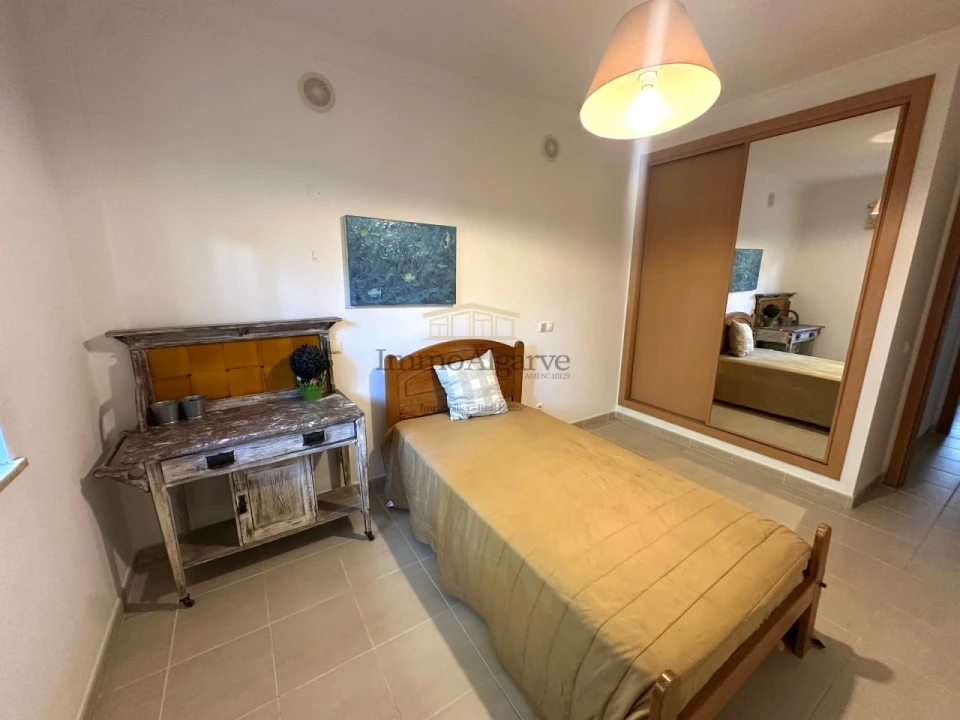 Apartamento T2 para Venda em Guia Foto 13