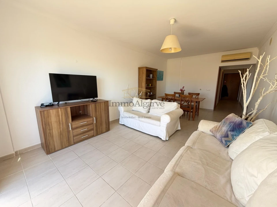 Apartamento T2 para Venda em Guia Foto 3