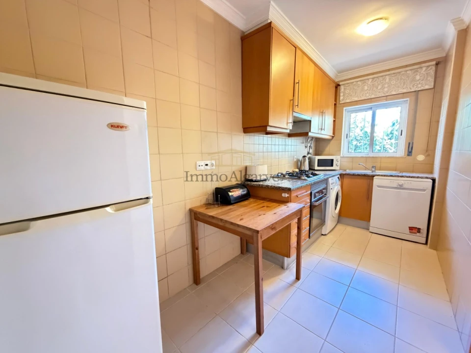 Apartamento T2 para Venda em Guia Foto 9