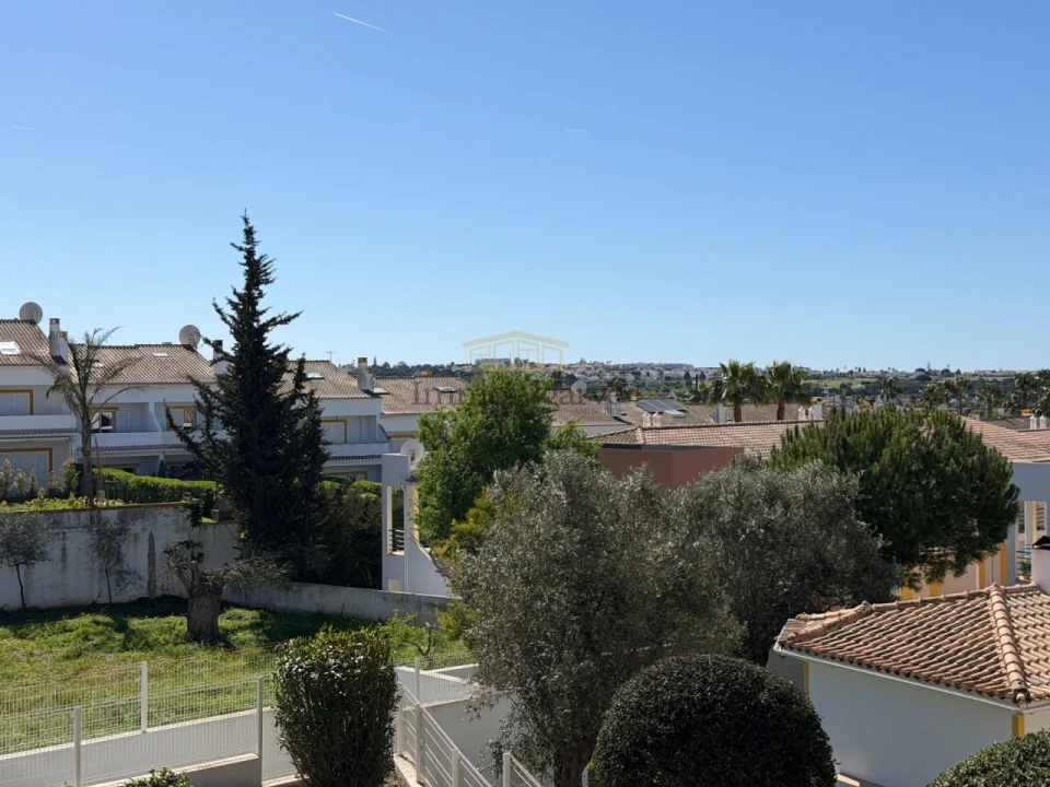 Apartamento T2 para Venda em Guia Foto 25