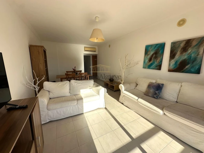 Apartamento T2 para Venda em Guia Foto 3