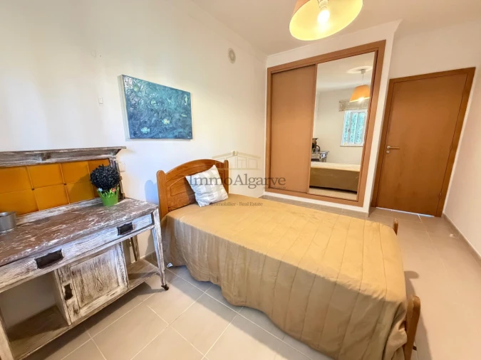 Apartamento T2 para Venda em Guia Foto 17