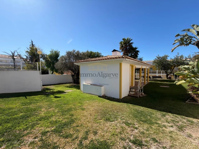 Apartamento T2 para Venda em Guia Foto 23