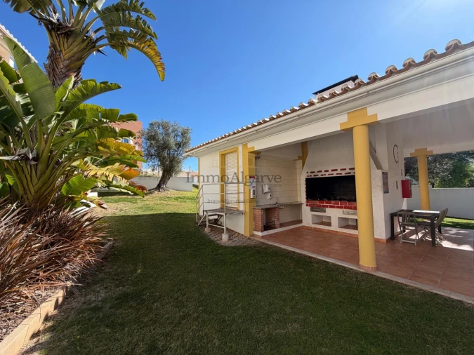 Apartamento T2 para Venda em Guia Foto 27