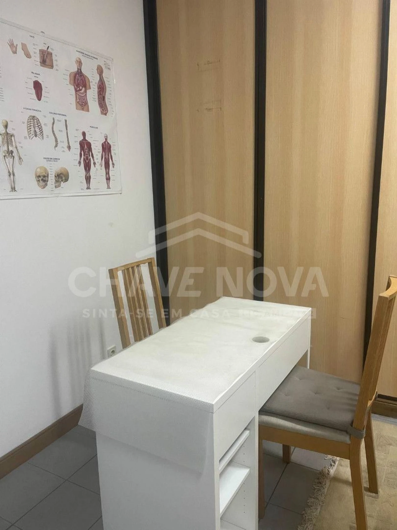 Loja para Arrendamento em Fânzeres e São Pedro da Cova Foto 2