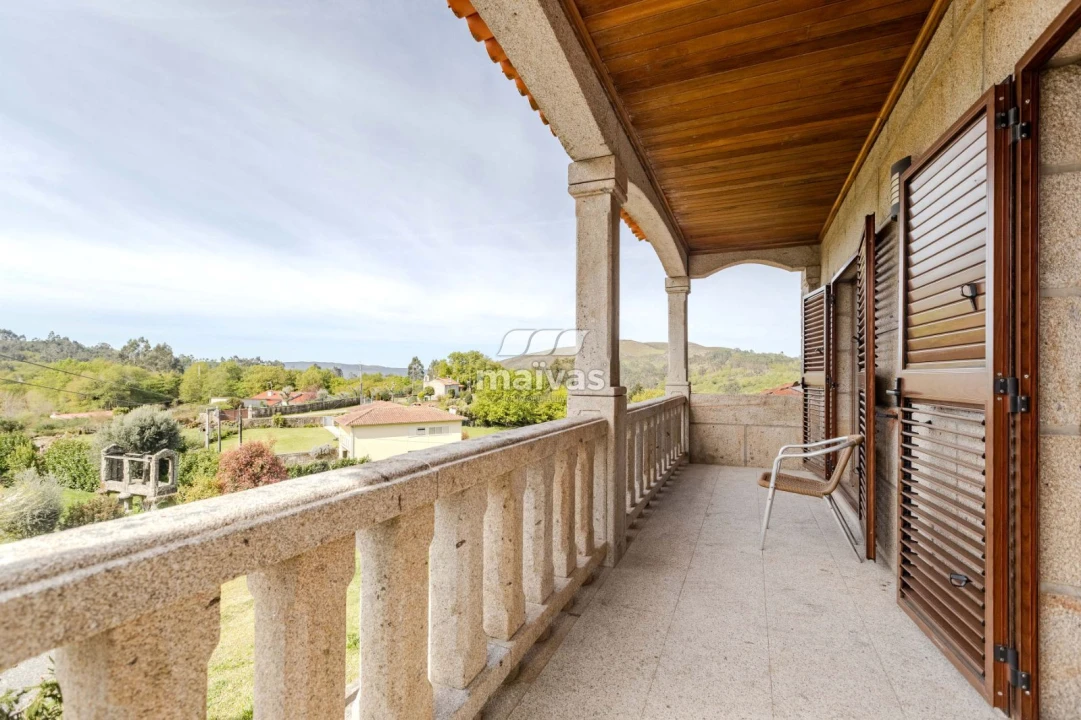 Moradia T4 para Venda em Aboim da Nóbrega e Gondomar Foto 6