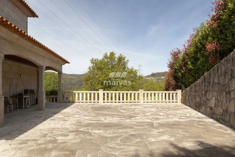 Moradia T4 para Venda em Aboim da Nóbrega e Gondomar Foto 7