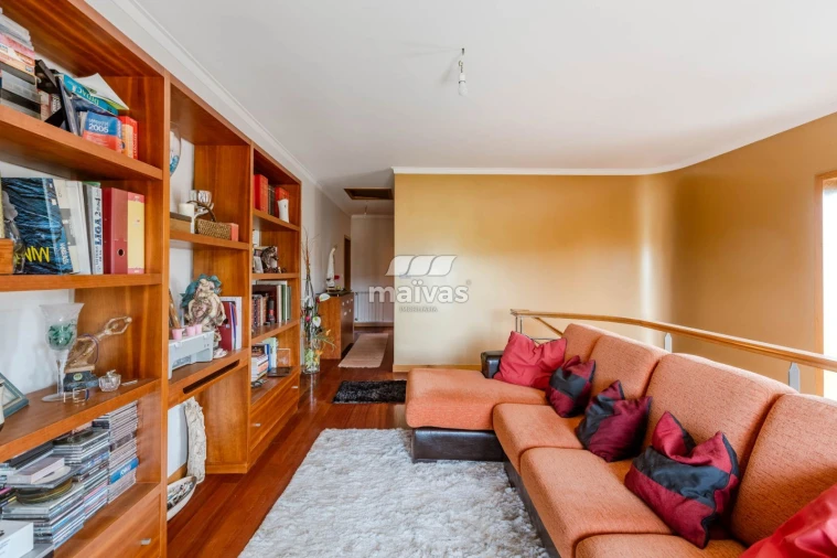 Moradia T4 para Venda em Aboim da Nóbrega e Gondomar Foto 13